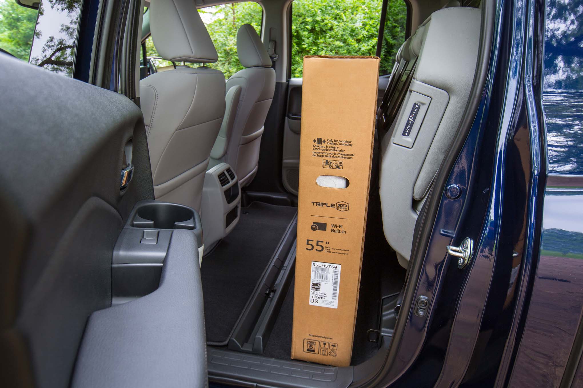 2017-Honda-Ridgeline-rear-seat-storage.jpg