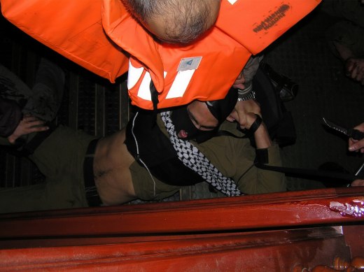 20100606ReutersUncropped-sm.jpg