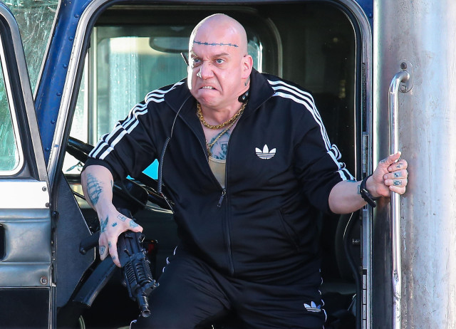paul-giamatti-the-rhino.jpg