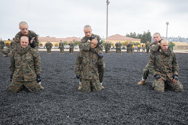 www.military.com
