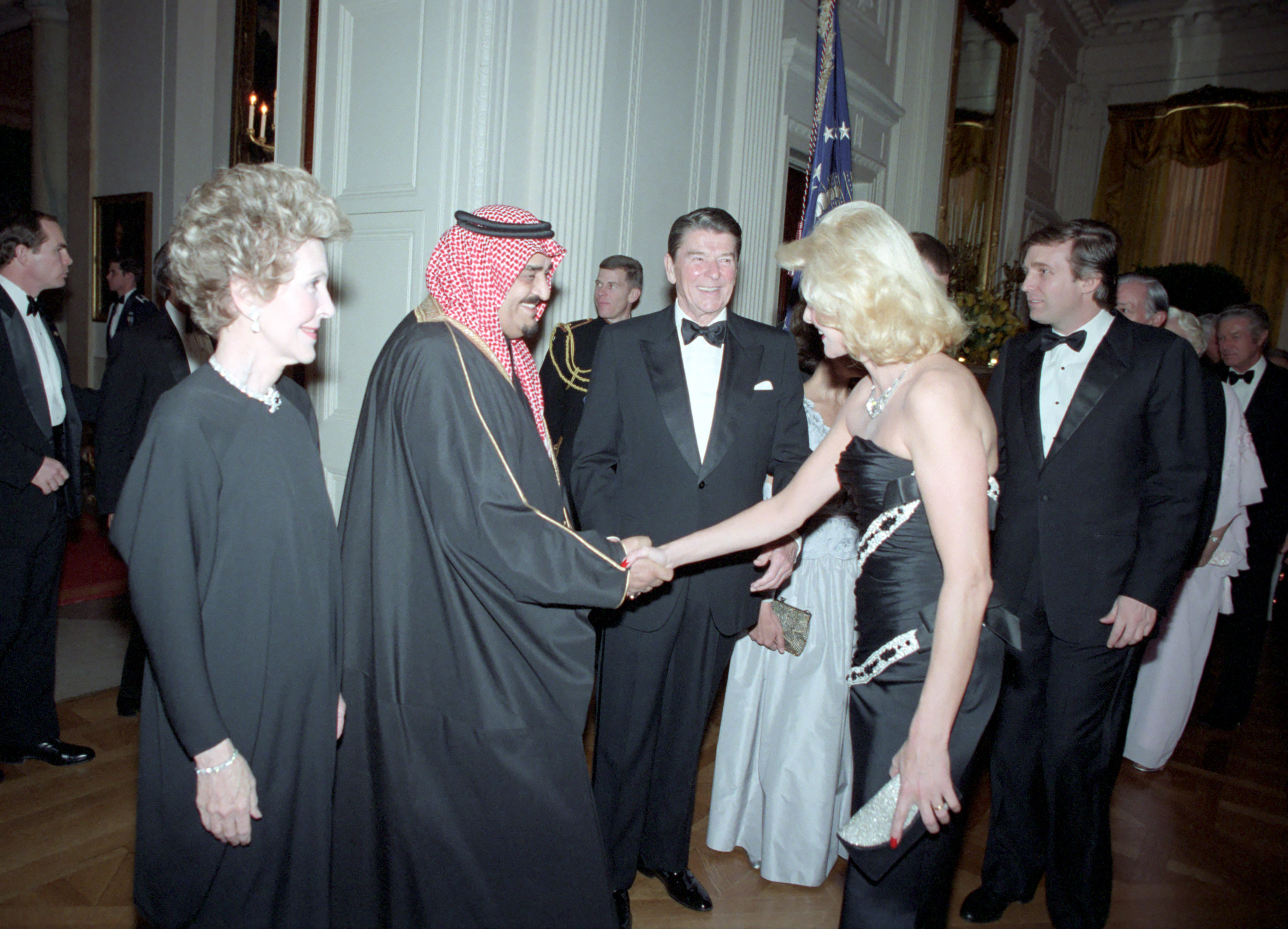 Ivana_Trump_shakes_hands_with_Fahd_of_Saudi_Arabia.jpg