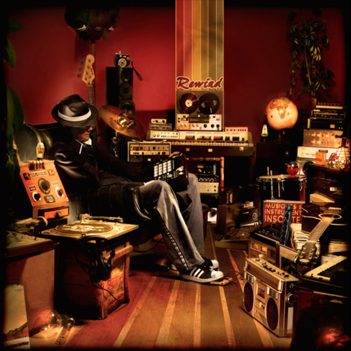 rogermolls.bandcamp.com