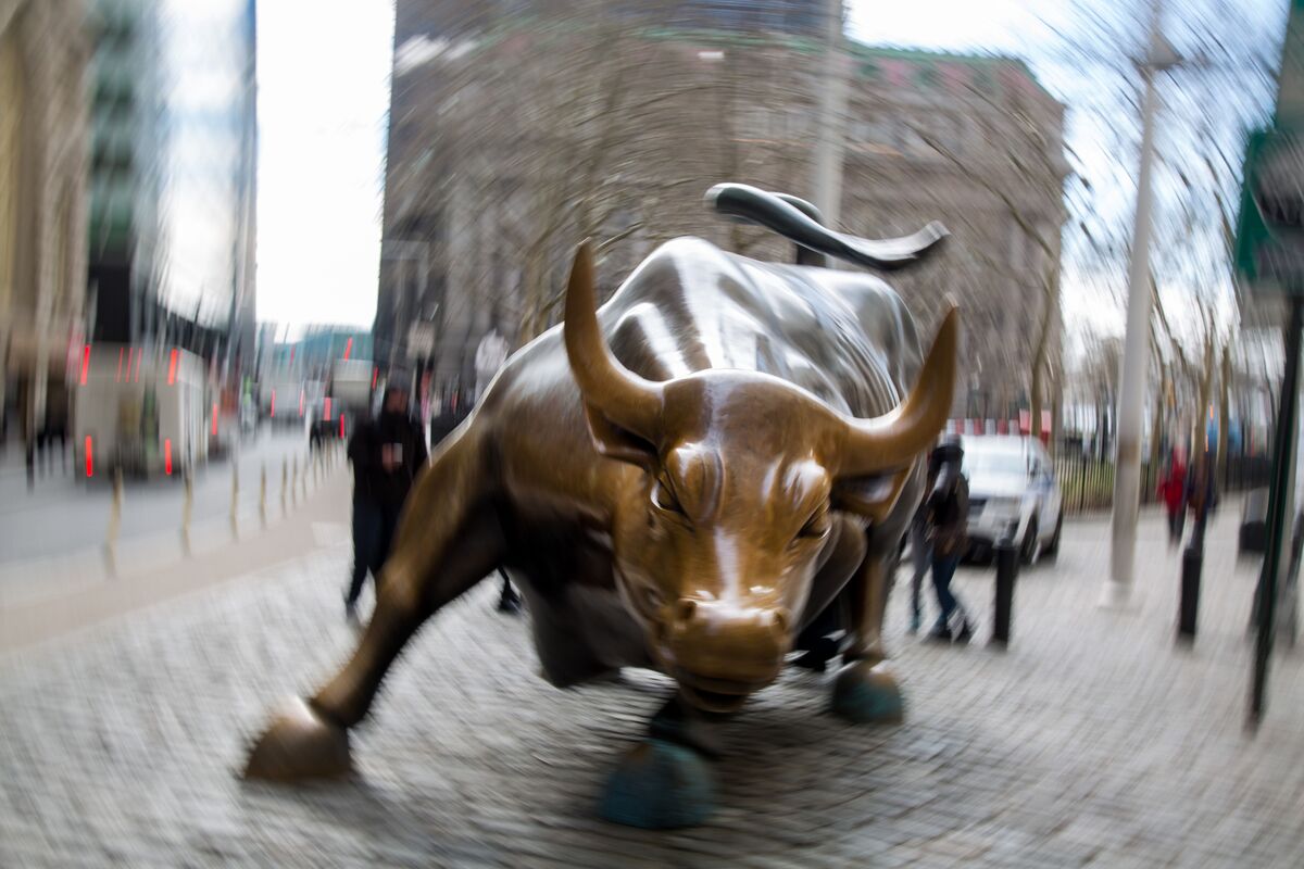 www.bloomberg.com