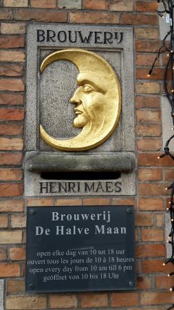 de-halve-maan-straffe.jpg