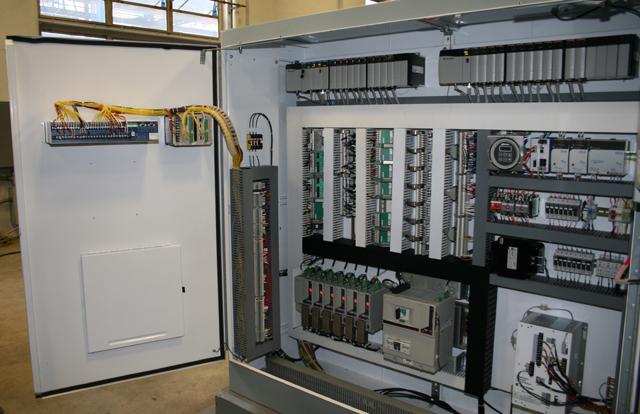 Generator_Control_Panel_Inside.jpg