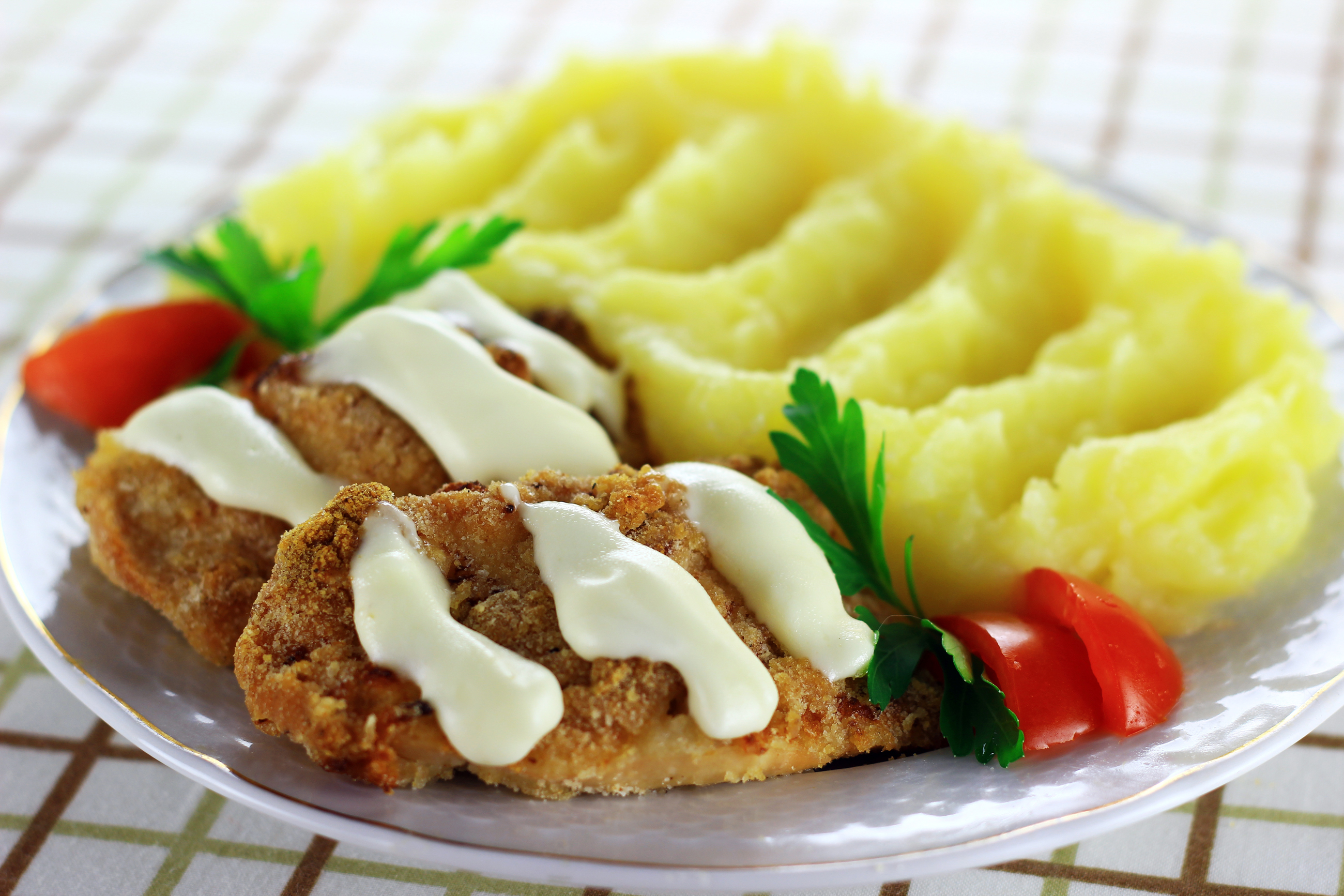 Make-Mayonnaise-Chicken-Step-8.jpg