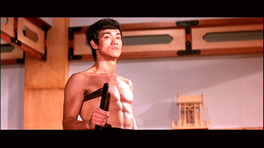 bruce_lee_nunchaku.jpg
