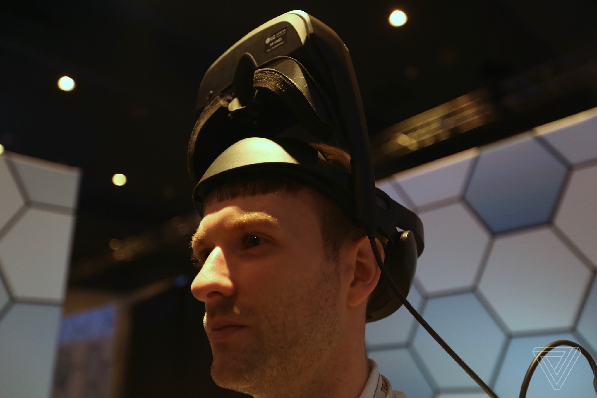lg_vr_headset_flip_adi_robertson.jpg