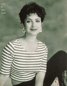 59f251b27bd74e70bccb244335c1f3e8--annie-potts-hair-styles.jpg