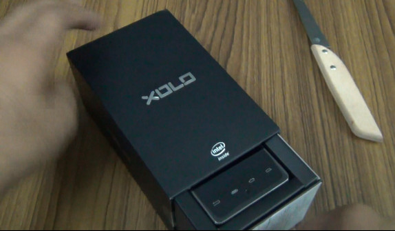 lava-xolo-x900-unboxing.jpg