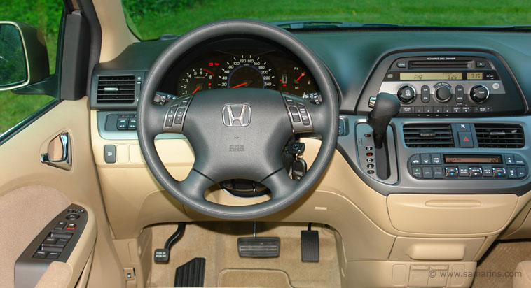 honda_odyssey_2007_interior.jpg