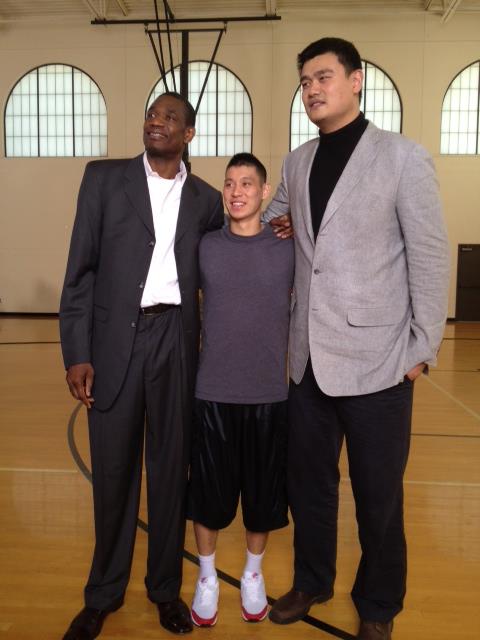 Jeremy-Lin-Dikembe-Mutumbo-Yao-Ming.jpeg