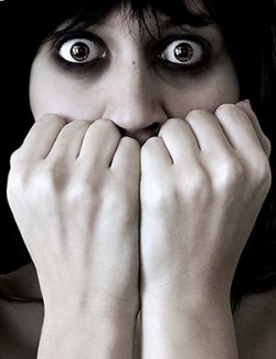 Scared-woman.jpg