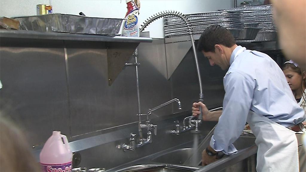 Ryan-dishwashing-WKBN-Canfield.jpg