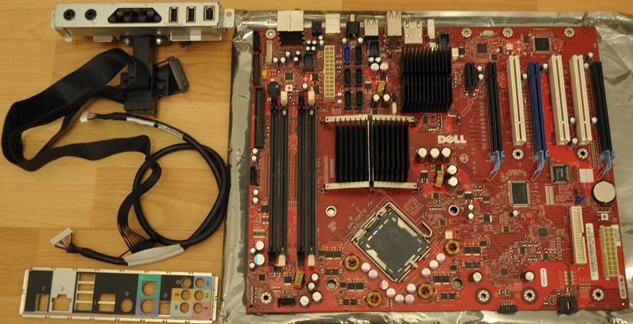 xps720motherboardoct2011.JPG