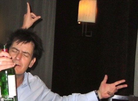 charlie-sheen-drunk-capri-anderson-470x342.jpg