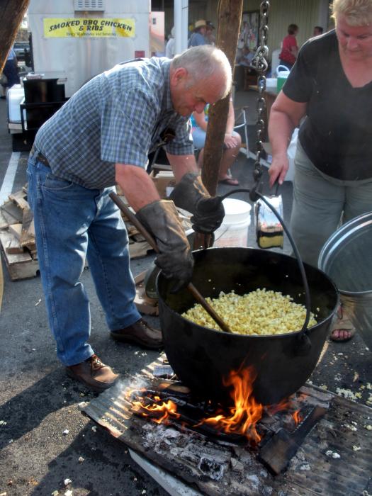 popcorn-in-iron-kettle-jeanette-oberholtzer.jpg