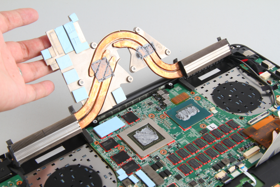 Razer-Blade-2014-Disassembly-17.jpg
