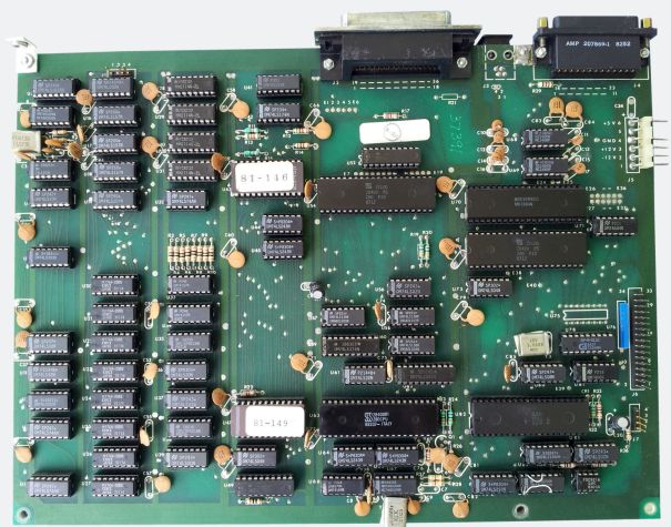 kaypro-II-board.jpg