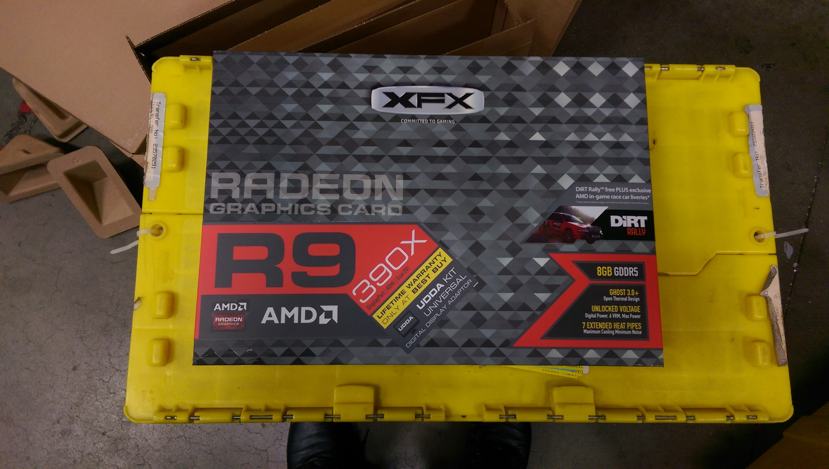 XFX-Radeon-R9-390X-8-GB_Front.jpg