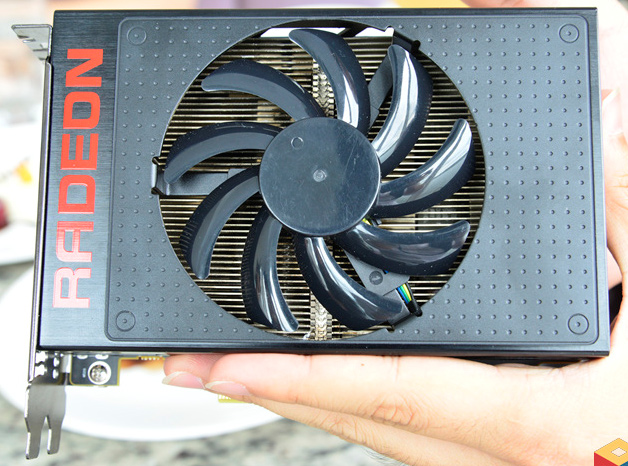 amd_radeon_r9_nano_real_unofficial_1.jpg
