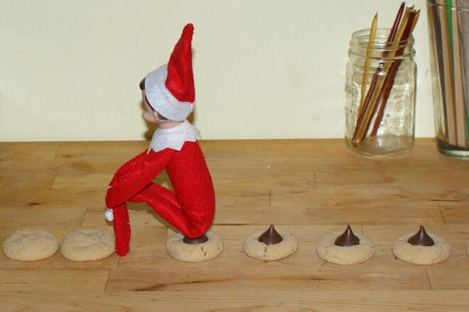 Elf-on-the-Shelf-poop.jpg