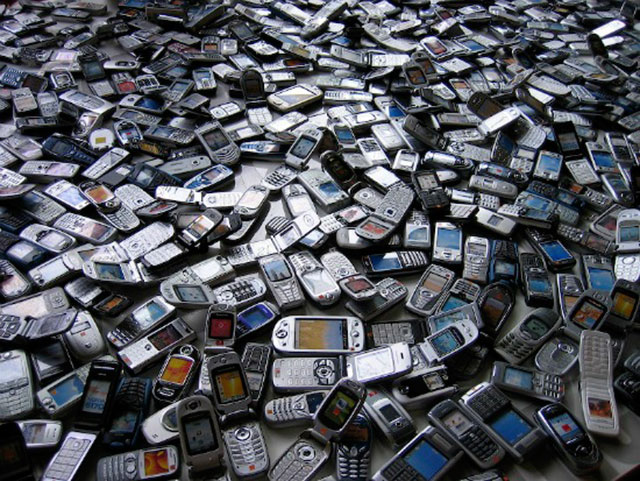 many-cell-phones-old-devices.jpg