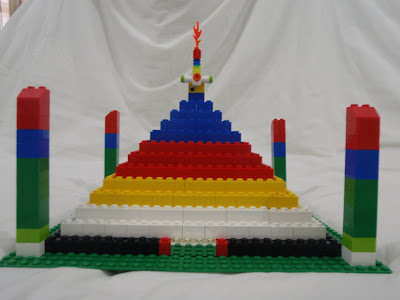 Lego-Pyramid1.JPG