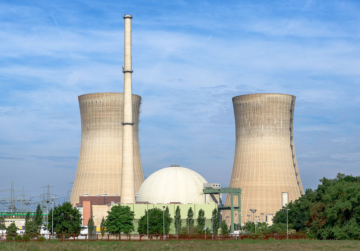 1200px-Kernkraftwerk_Grafenrheinfeld_-_2013.jpg