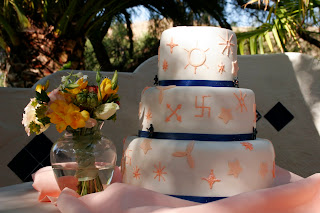 Wedding+Cake+by+Sugar+Butter+Flour.jpg