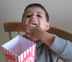 matt-eat-popcorn.jpg