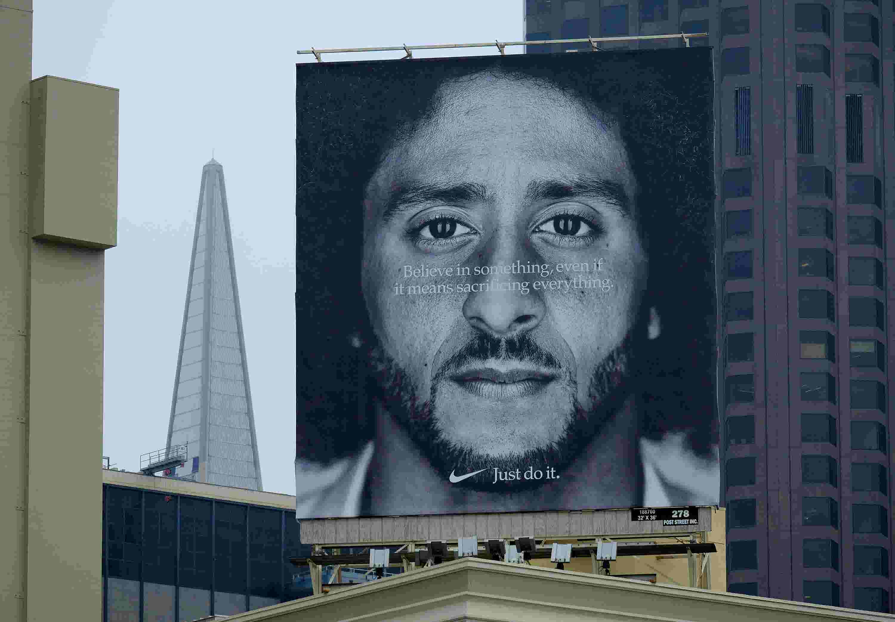 f2d33cb7-7766-4107-85b3-3ad4af6068aa-AP_Kaepernick_Nike.jpg